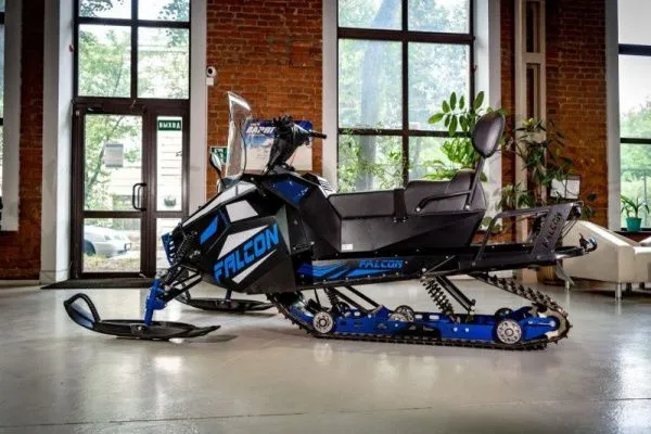 Снегоход Бурлак Falcon (Фалькон) Loncin 30 л.с. | Мототека